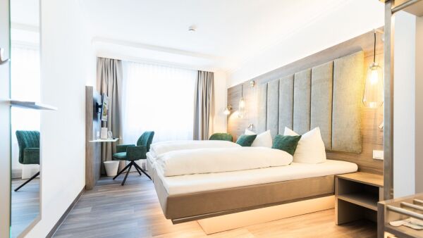 Hotel Hennies, Isernhagen